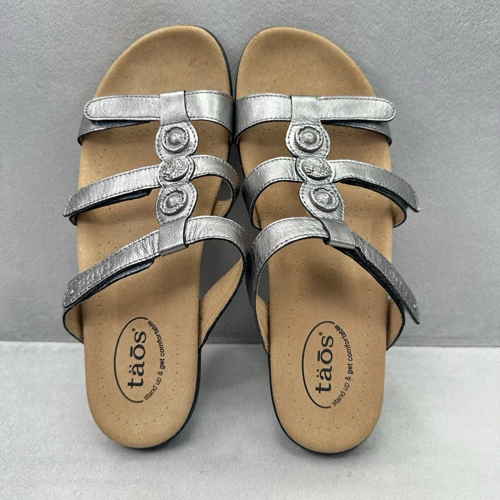Taos Prize 4 Womens Size 11 Sandals Pewter Leather Strappy Adjustable Slides